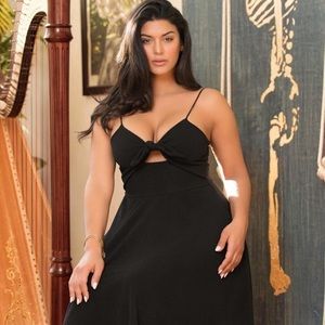 Rue 107 black dress. NWT. Size XXXL